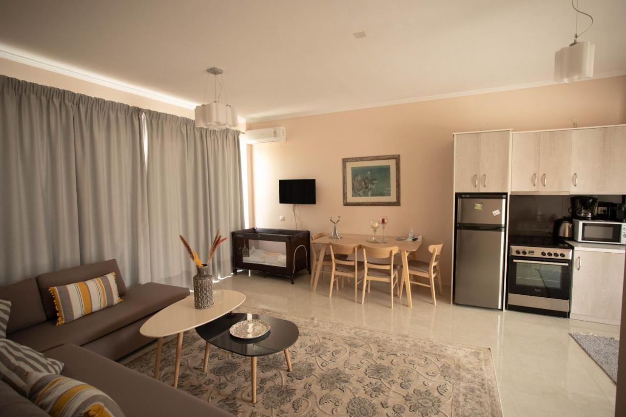 G & K City Apartments Лефкада Экстерьер фото